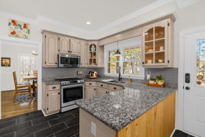 2329 Millbrook Dr-21