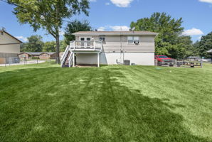  Photo 44
