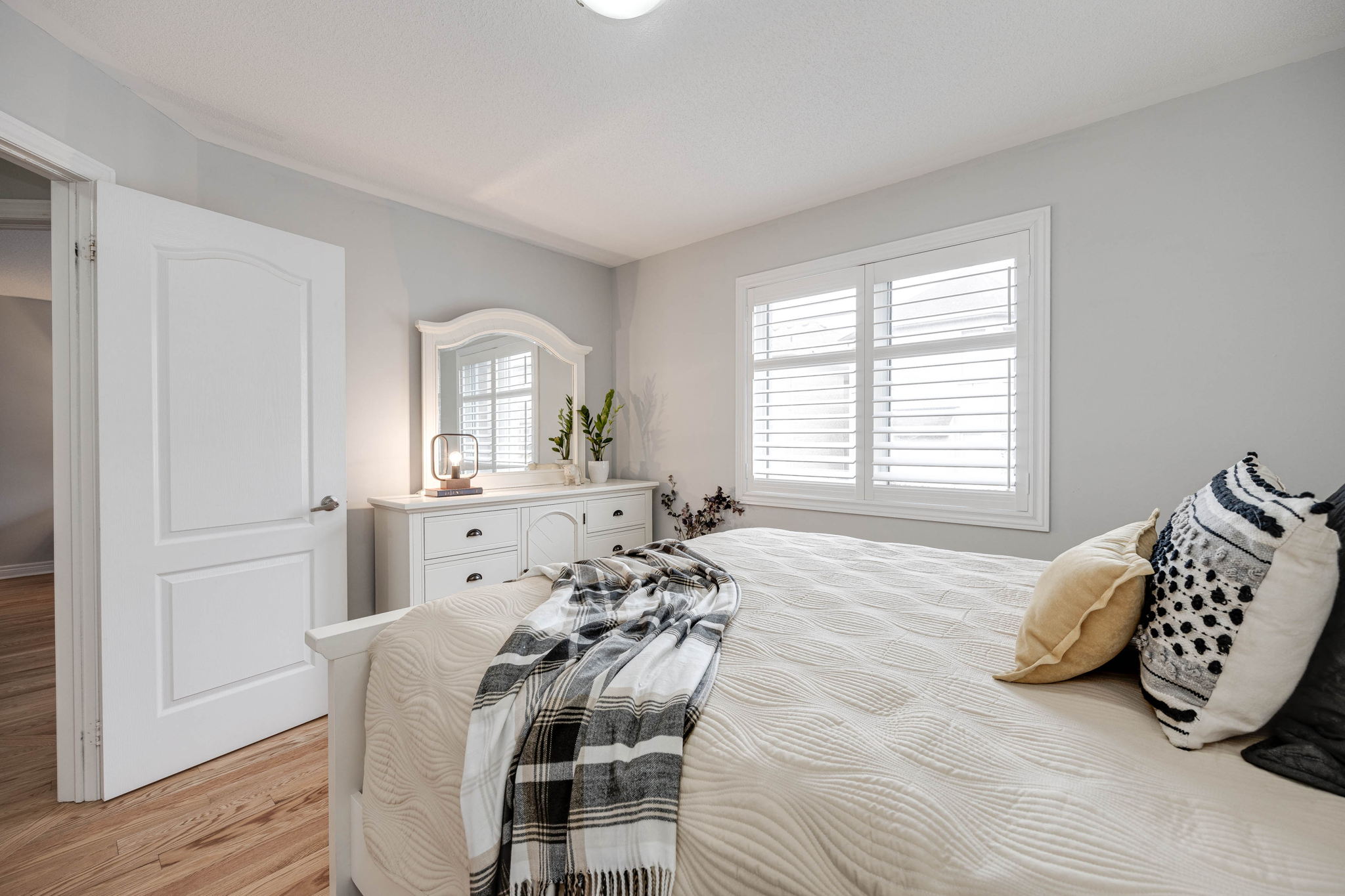 Newmarket property showcase — delivered property photograph 24