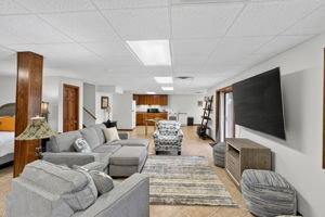 Photo 40