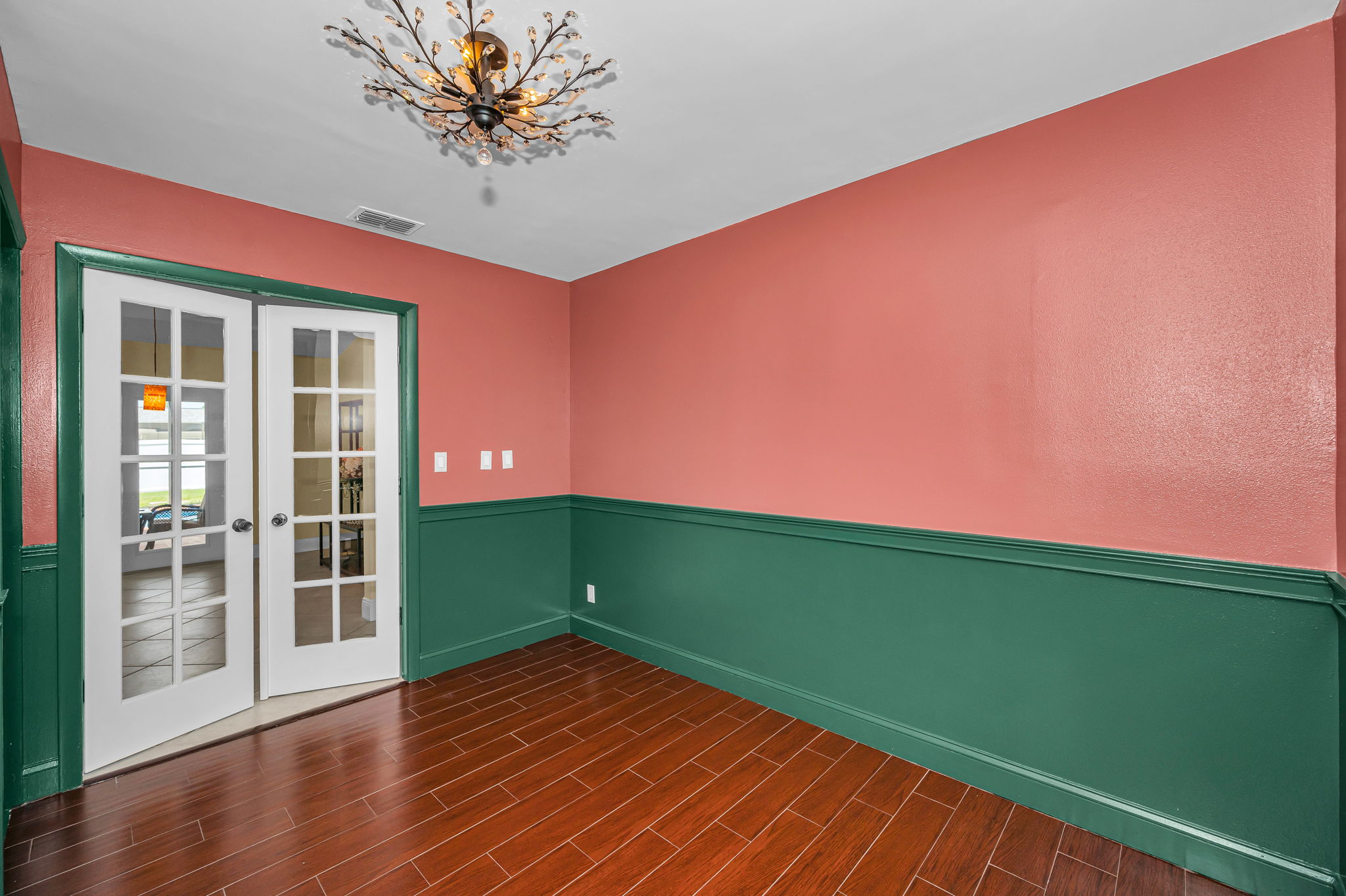 Bedroom2-Office1b