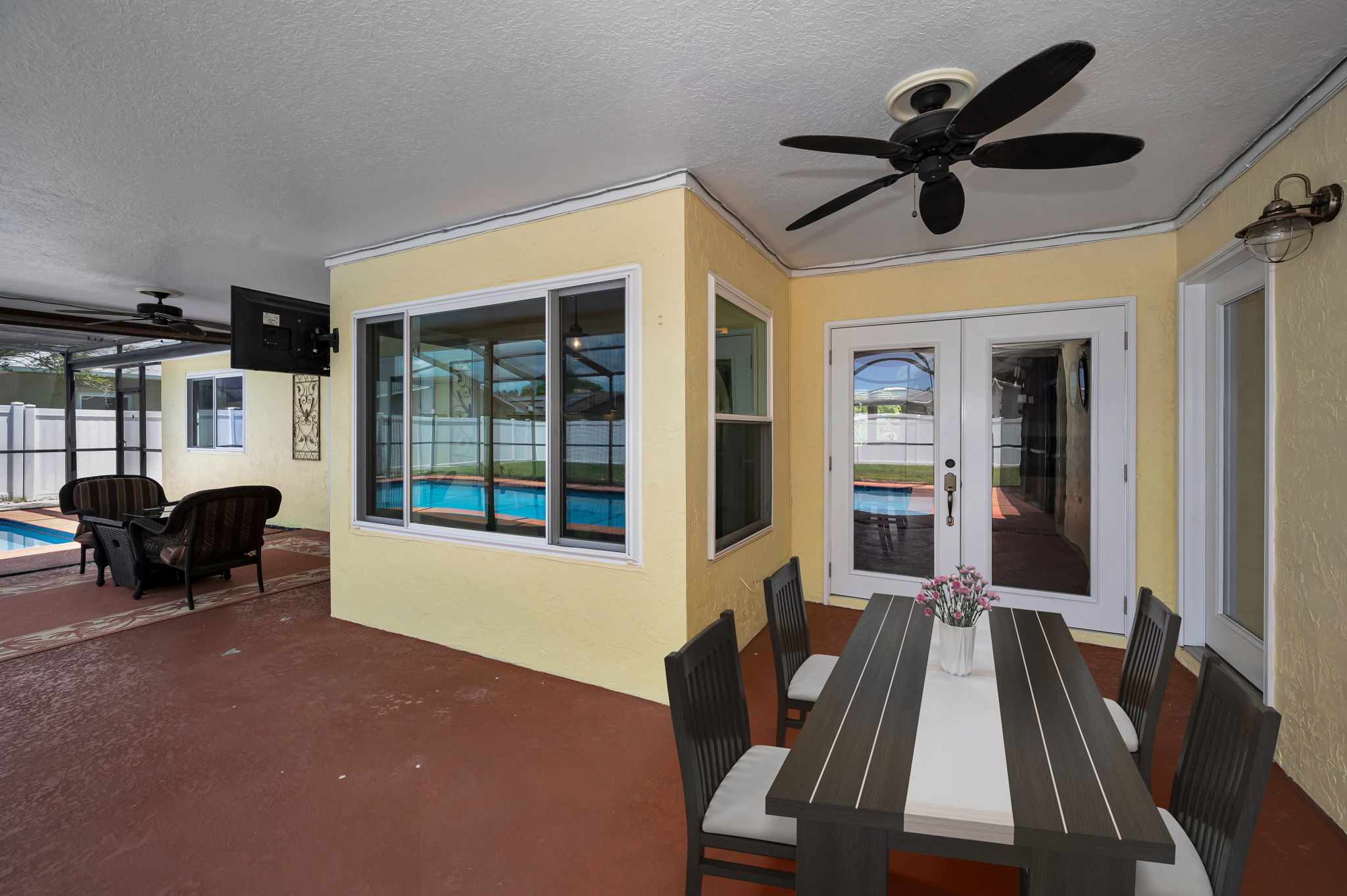 Lanai1