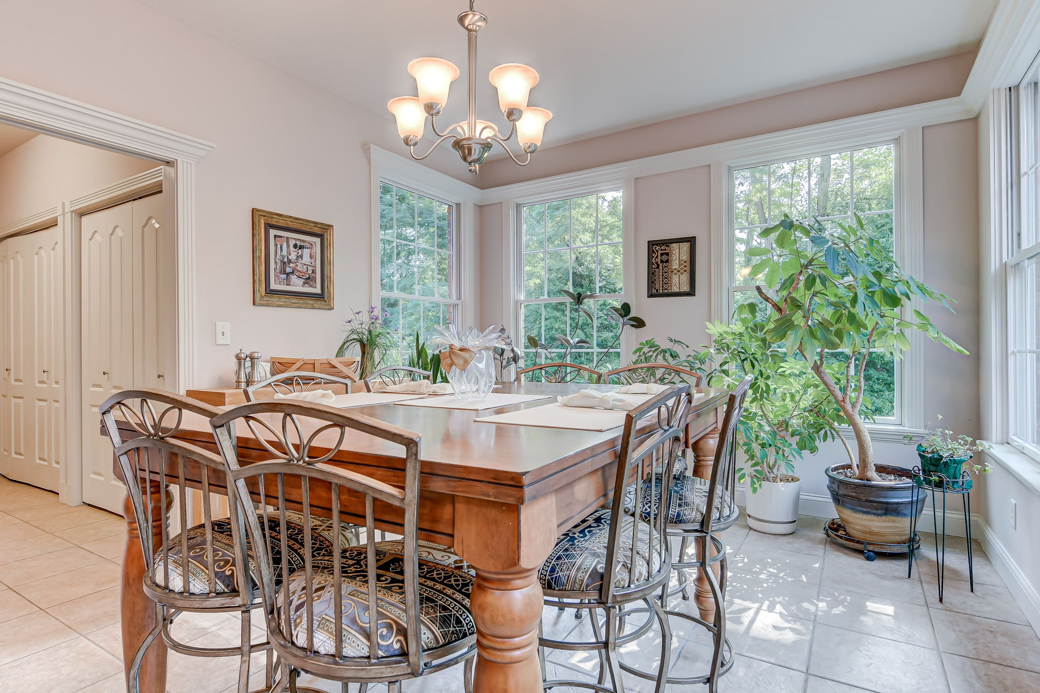 Breakfast Nook