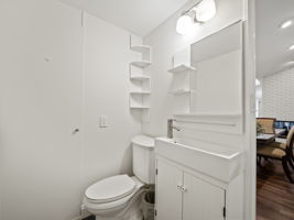 Photo 47