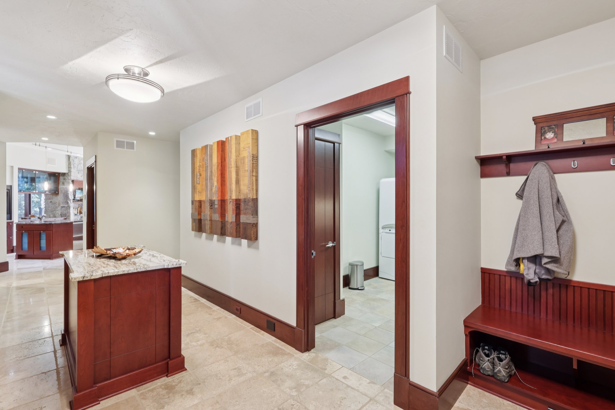 S Ridge Dr-S1209-034.jpg