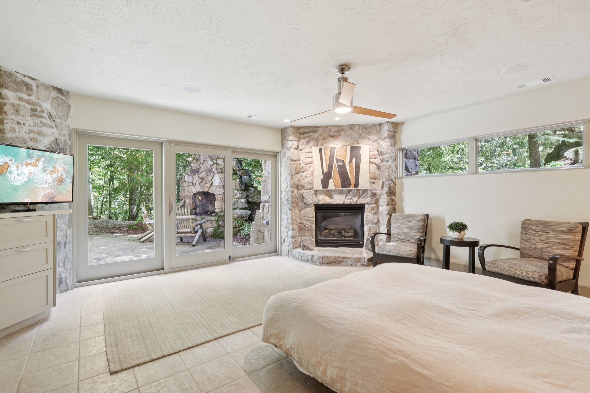 S Ridge Dr-S1209-068.jpg