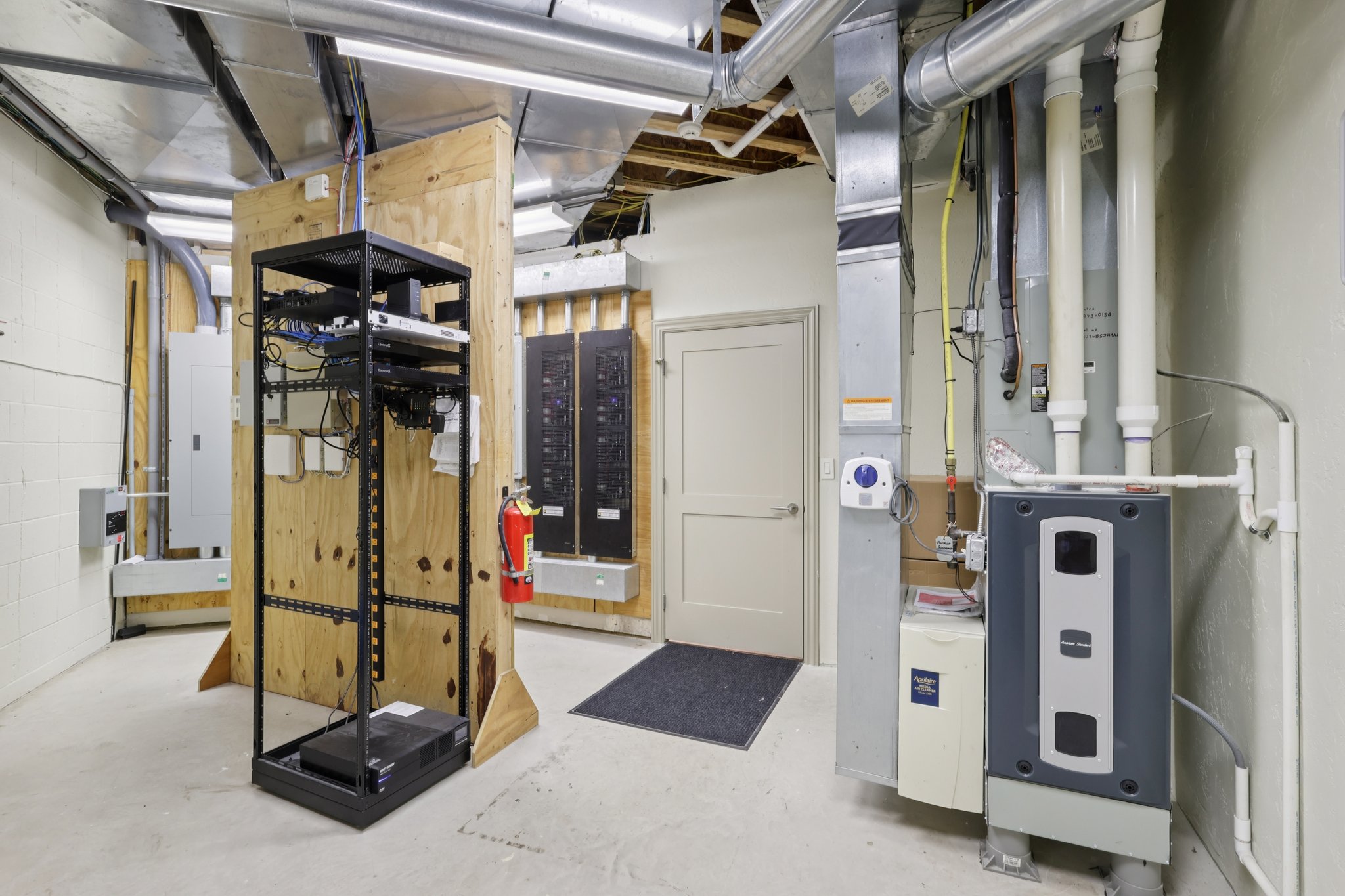 S Ridge Dr-S1209-074.jpg