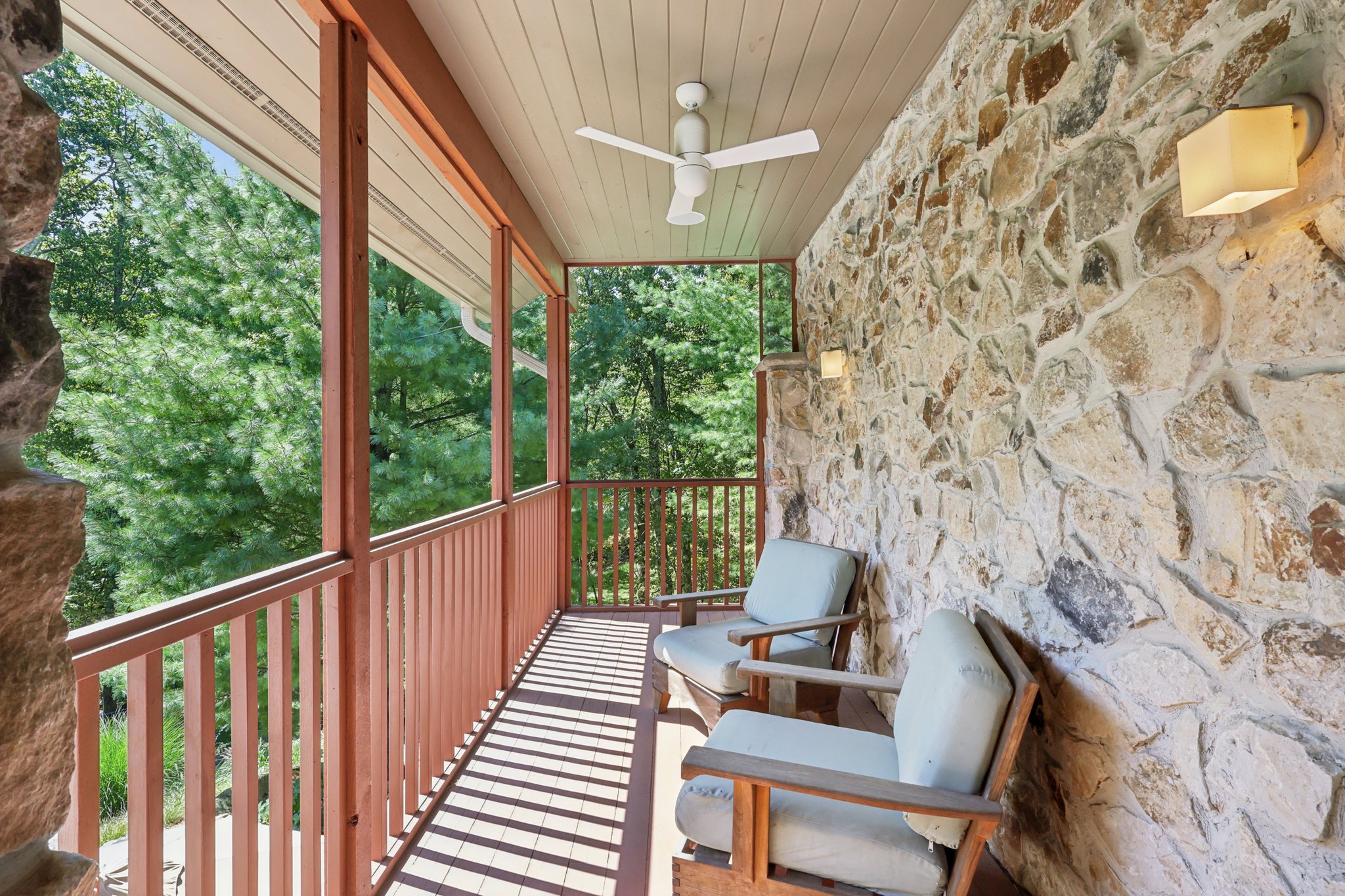 S Ridge Dr-S1209-087.jpg