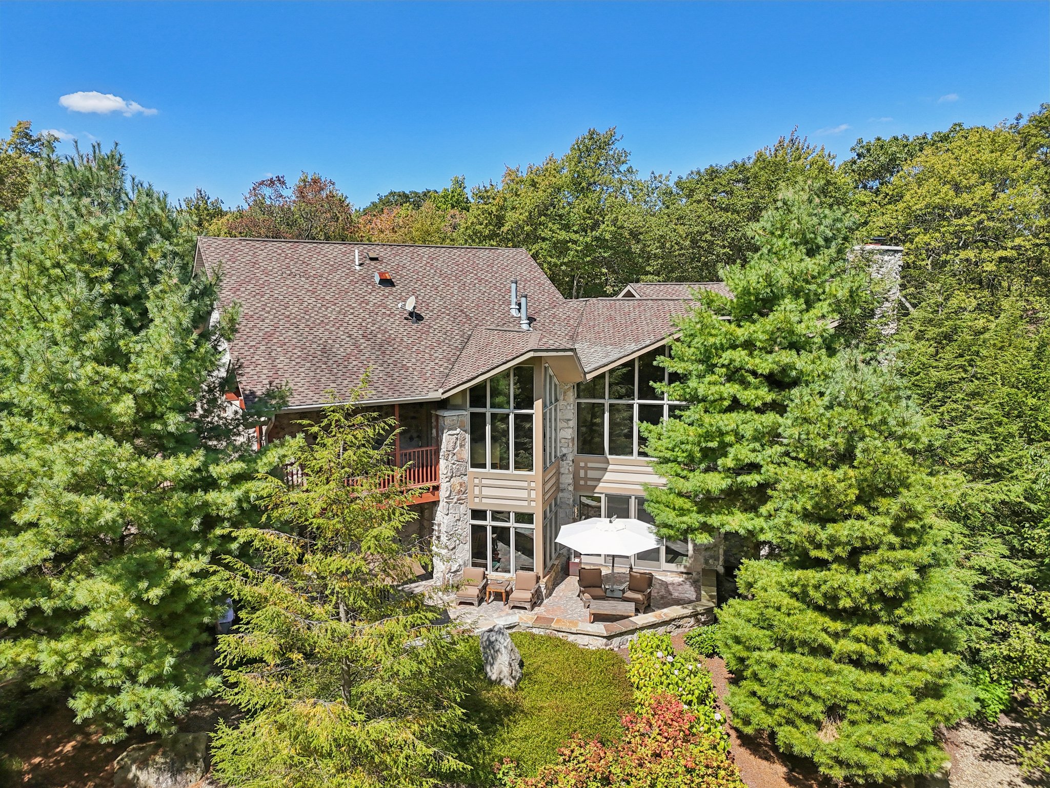 S Ridge Dr-S1209-121.jpg