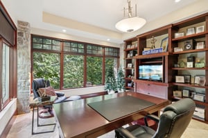 S Ridge Dr-S1209-037.jpg