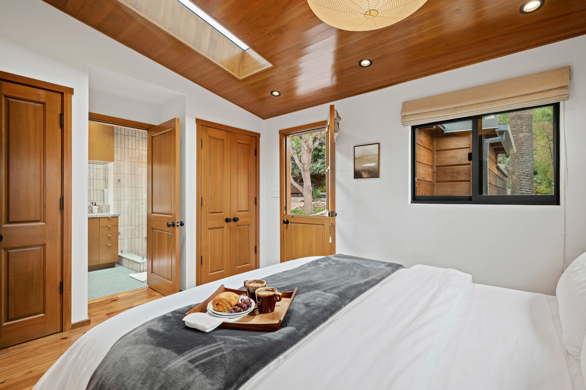 34 - ocean-view-priimary-bedroom