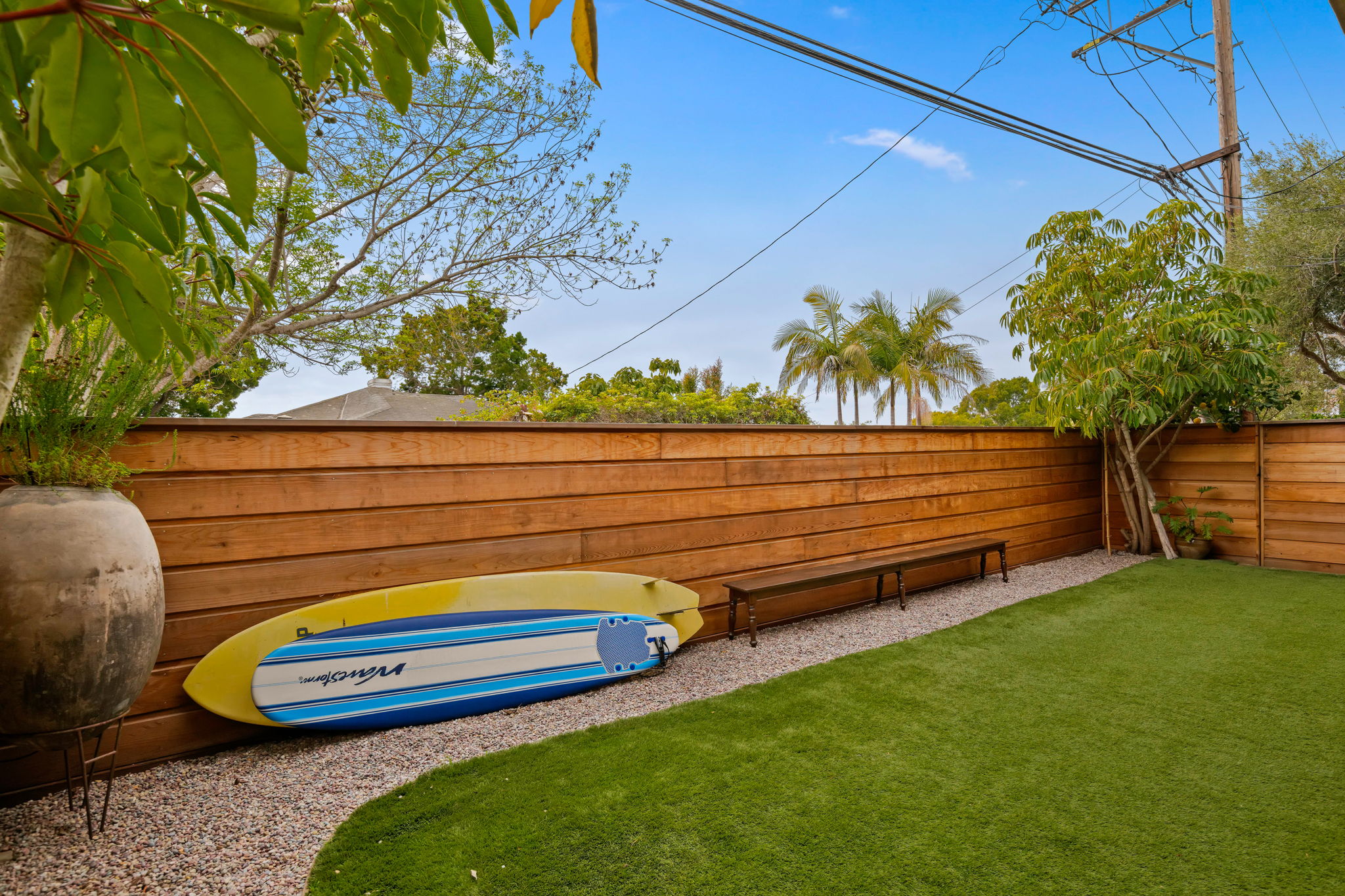 48 - ocean-view-studio-yard