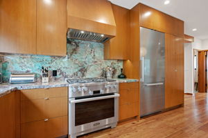 11 - ocean-view-kitchen