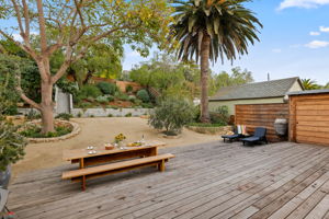 20 - ocean-view-deck-back-yard