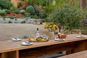 24 - ocean-view-outdoor-dining
