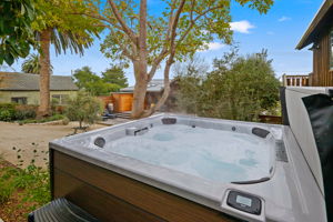 30 - ocean-view-hot-tub