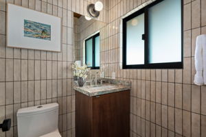 51 - ocean-view-bathroom-2