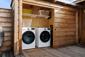 60 - ocean-view-laundry