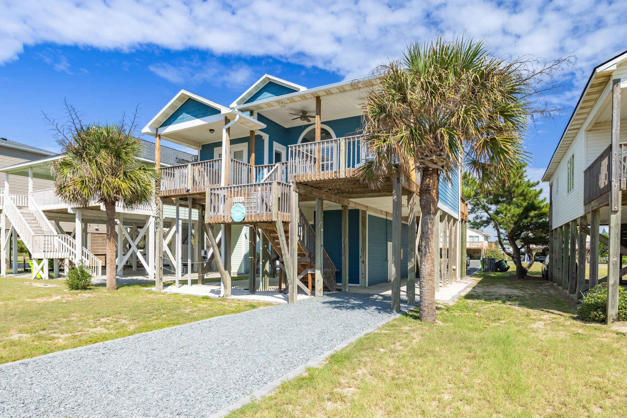 2330 W Beach Dr-3
