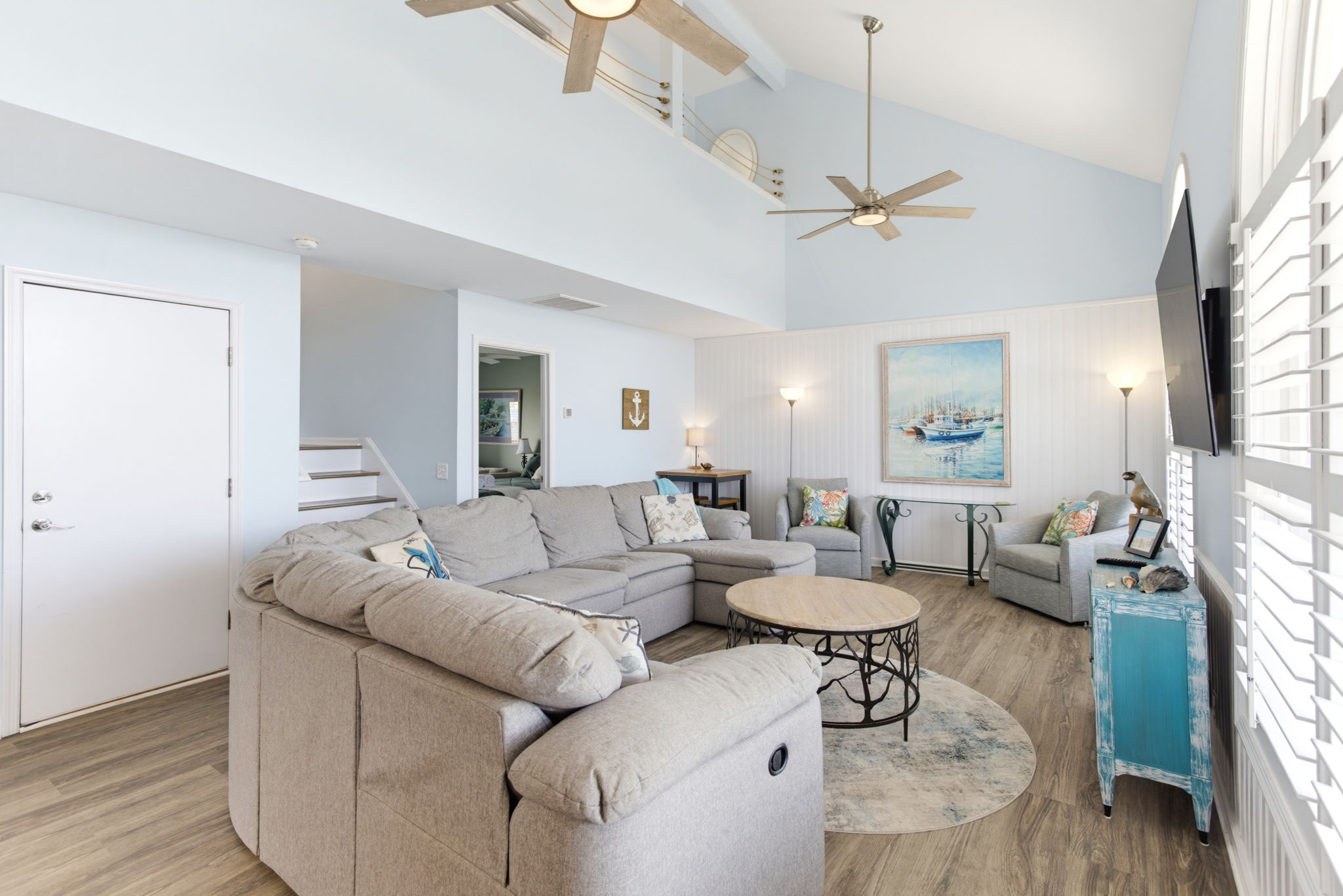 2330 W Beach Dr-9