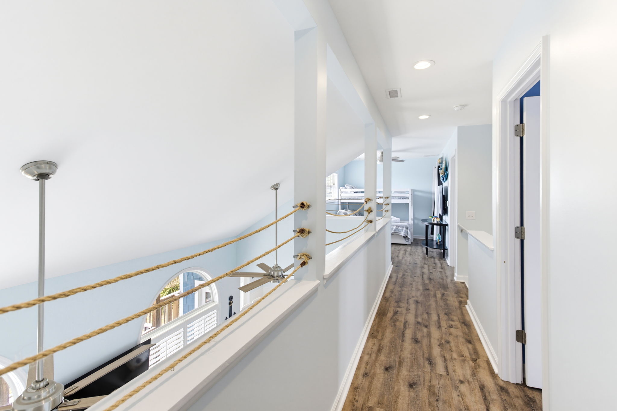 2330 W Beach Dr-26