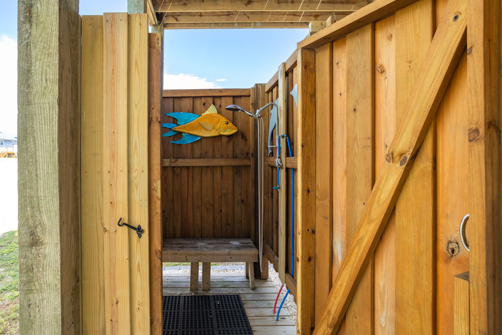 2330 W Beach Dr-40