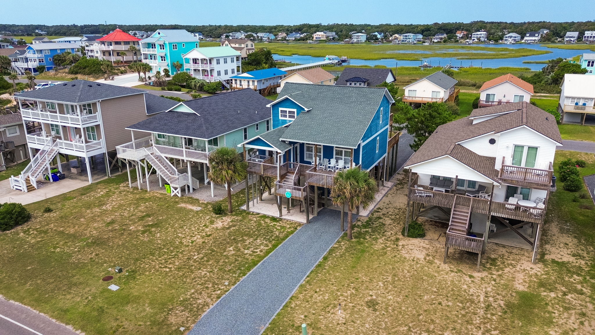 2330 W Beach Dr-41