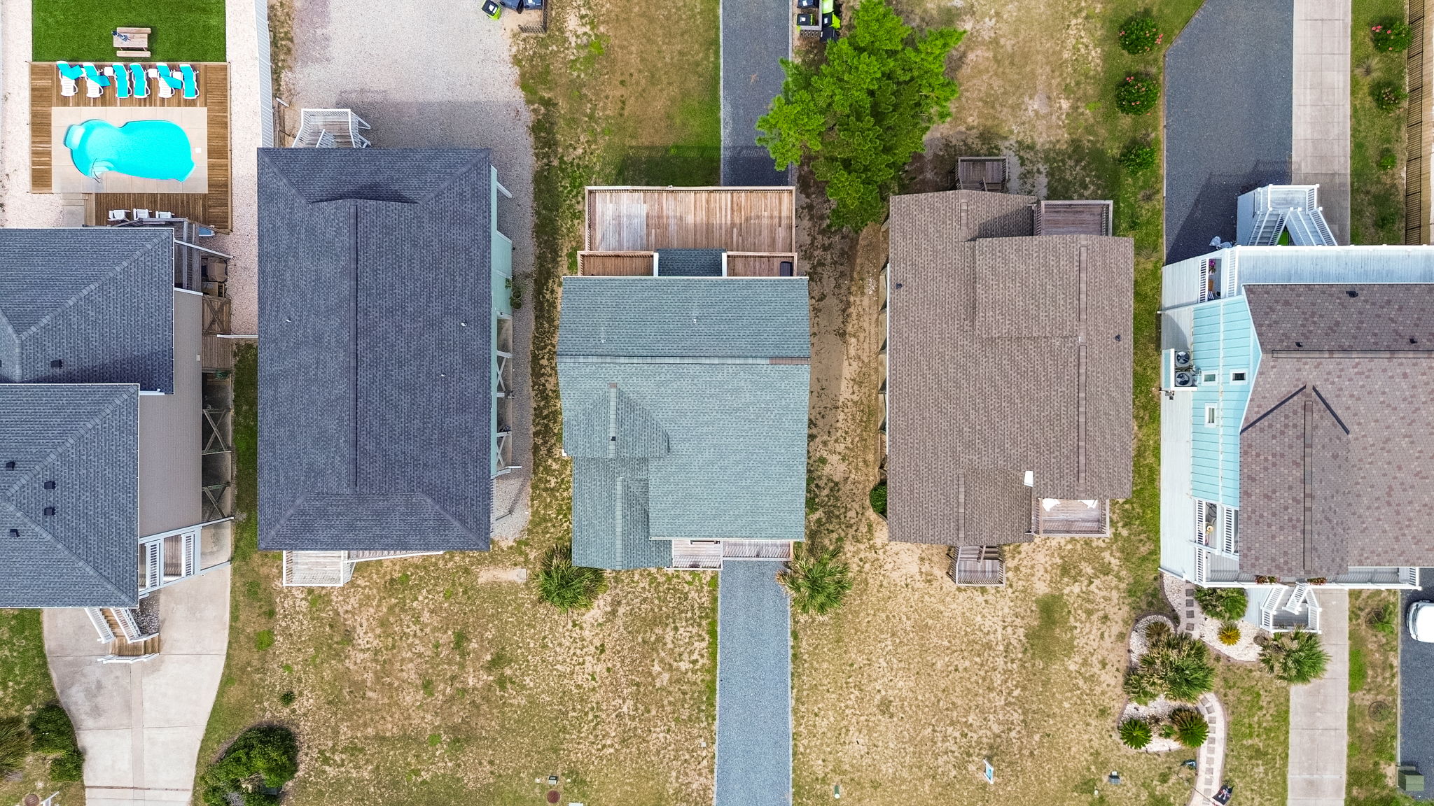 2330 W Beach Dr-42