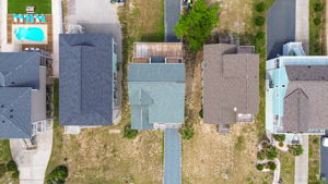 2330 W Beach Dr-42