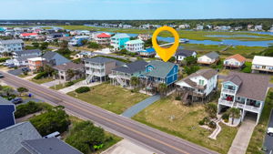 2330 W Beach Dr-44