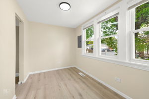 2331 Highland Ave, Berwyn, IL 60402_013