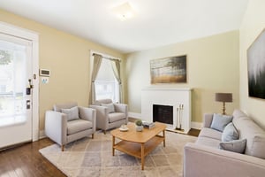 2331 Payne St-10 virtually staged.jpeg