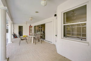 SE 8th Pl-034
