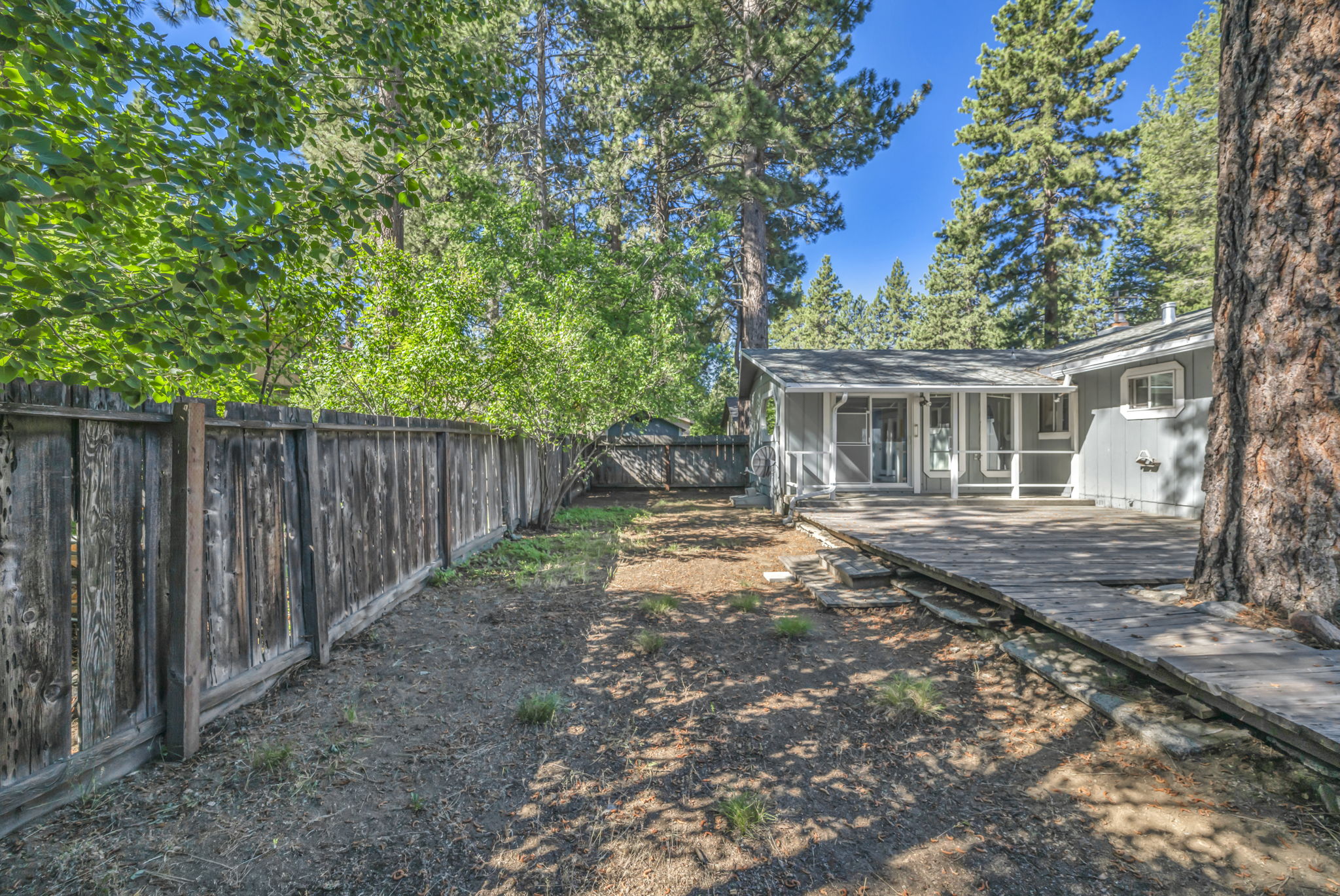 2332 Oregon Ave_17