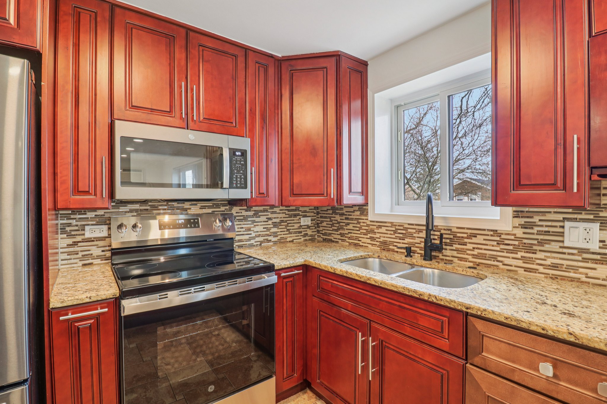 N Neva Ave 101C-S2103-013.jpg