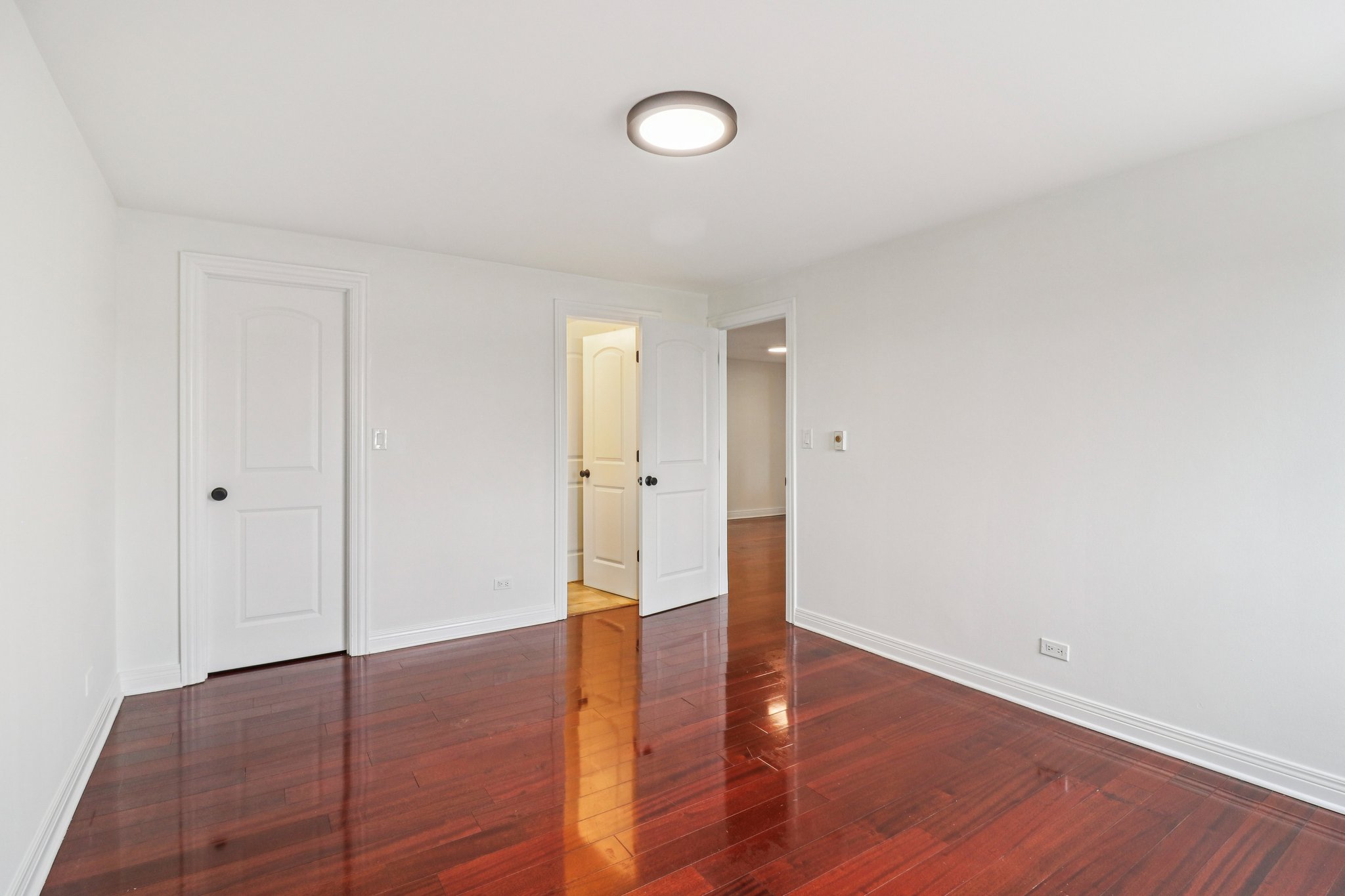 N Neva Ave 101C-S2103-020.jpg