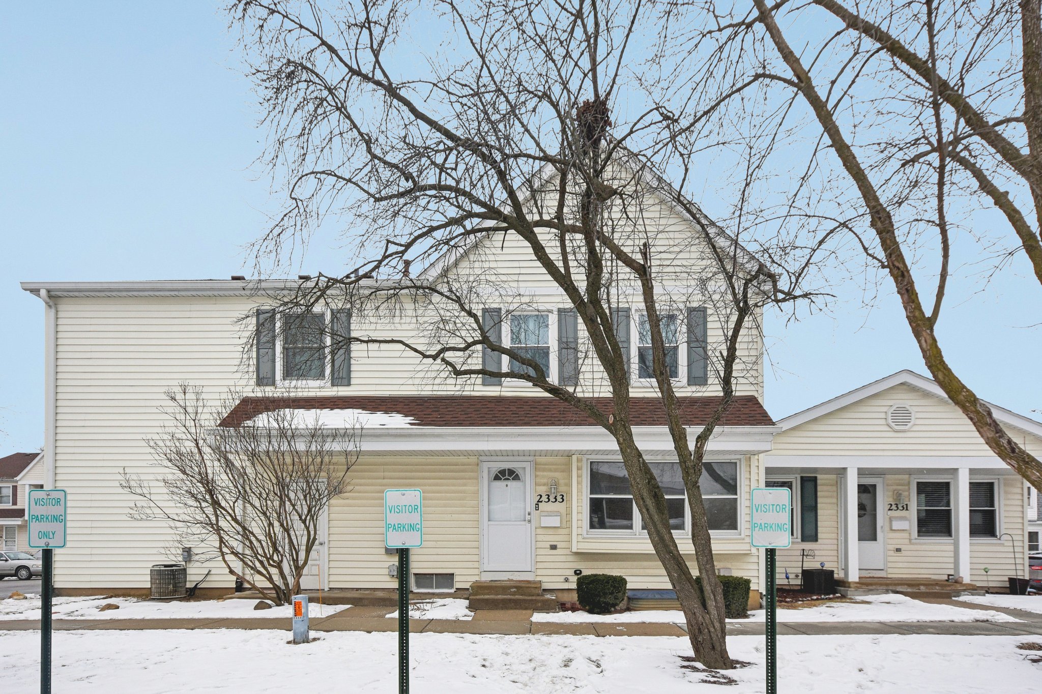 Oxhill Ct-S0302-003.jpg