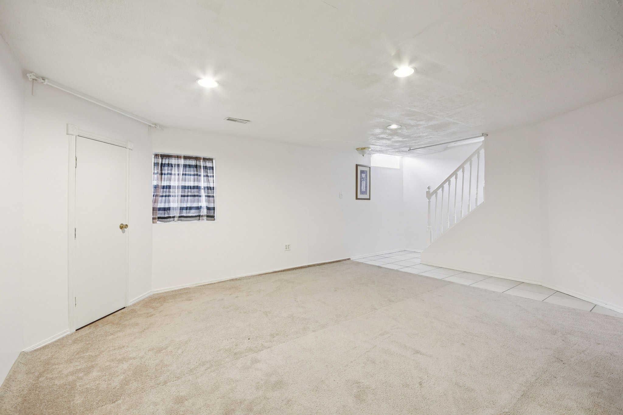 Oxhill Ct-S0302-018.jpg