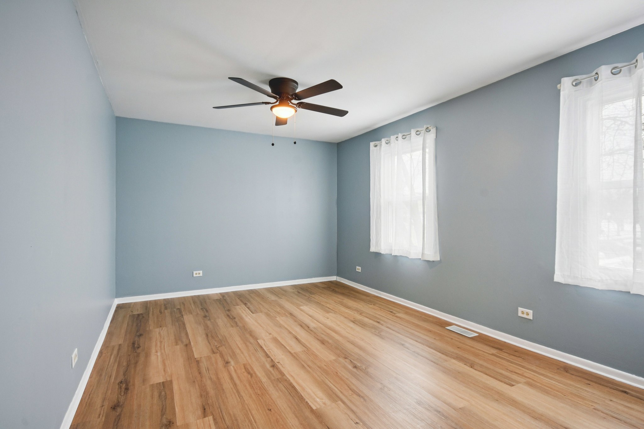 Oxhill Ct-S0302-021.jpg