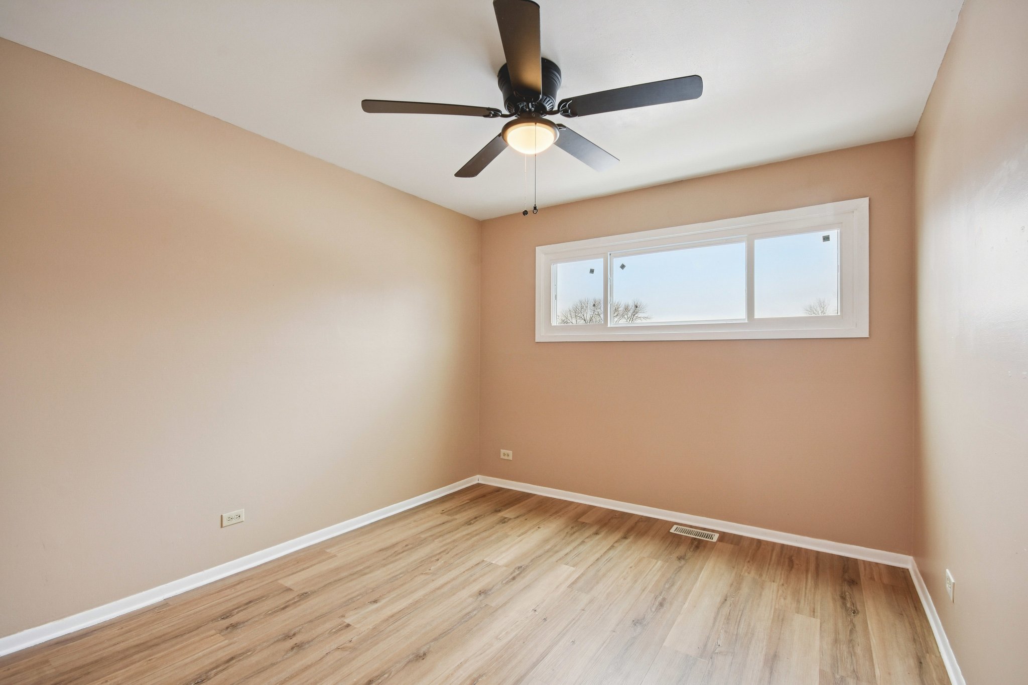 Oxhill Ct-S0302-024.jpg