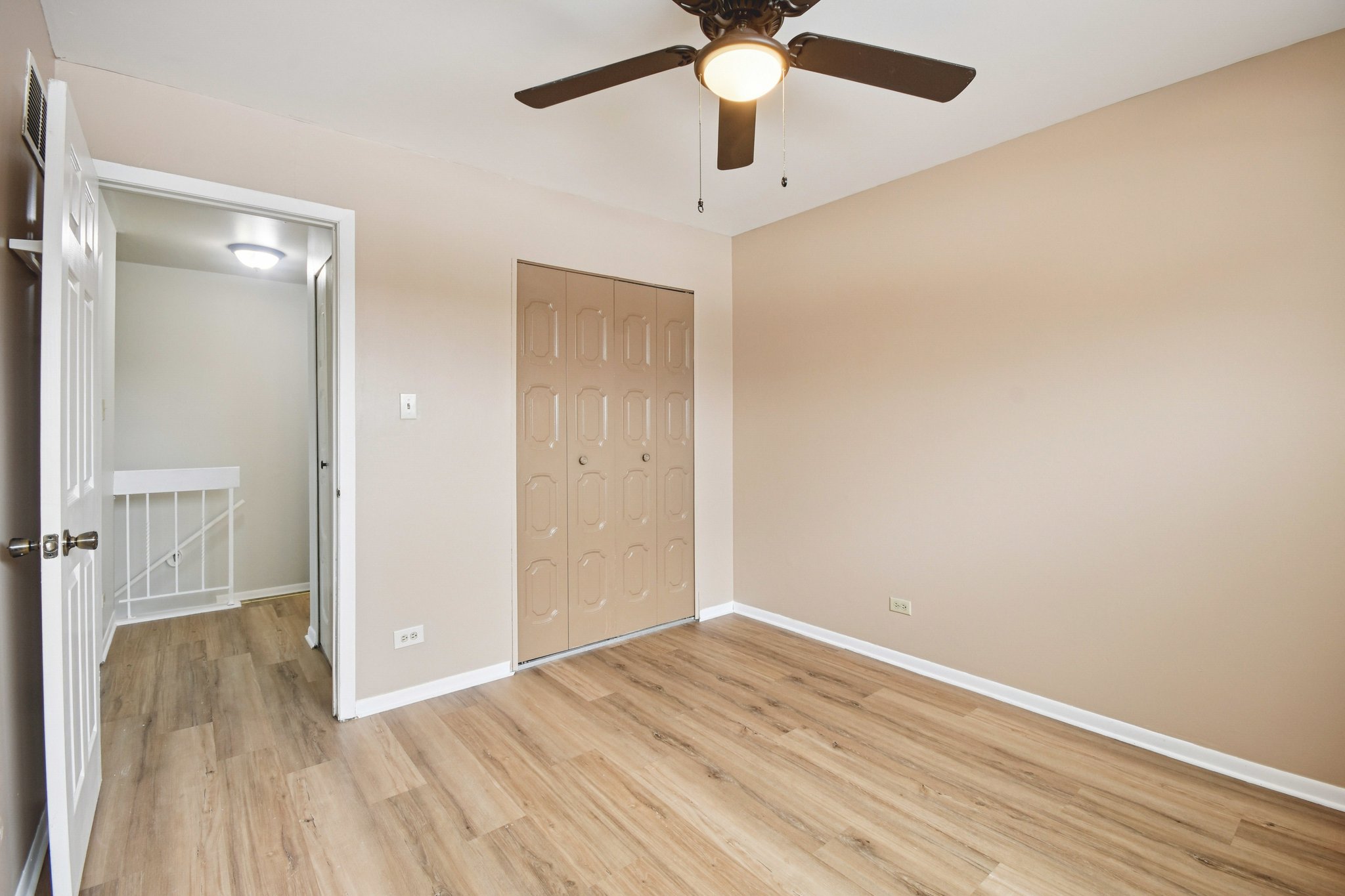 Oxhill Ct-S0302-025.jpg