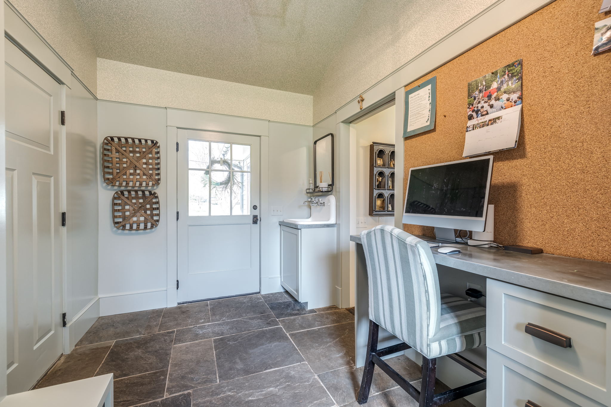 00073_M1A2680_1_2_3_2333 Trott Ave, Vienna, VA 22181 Rebecca Rushforth