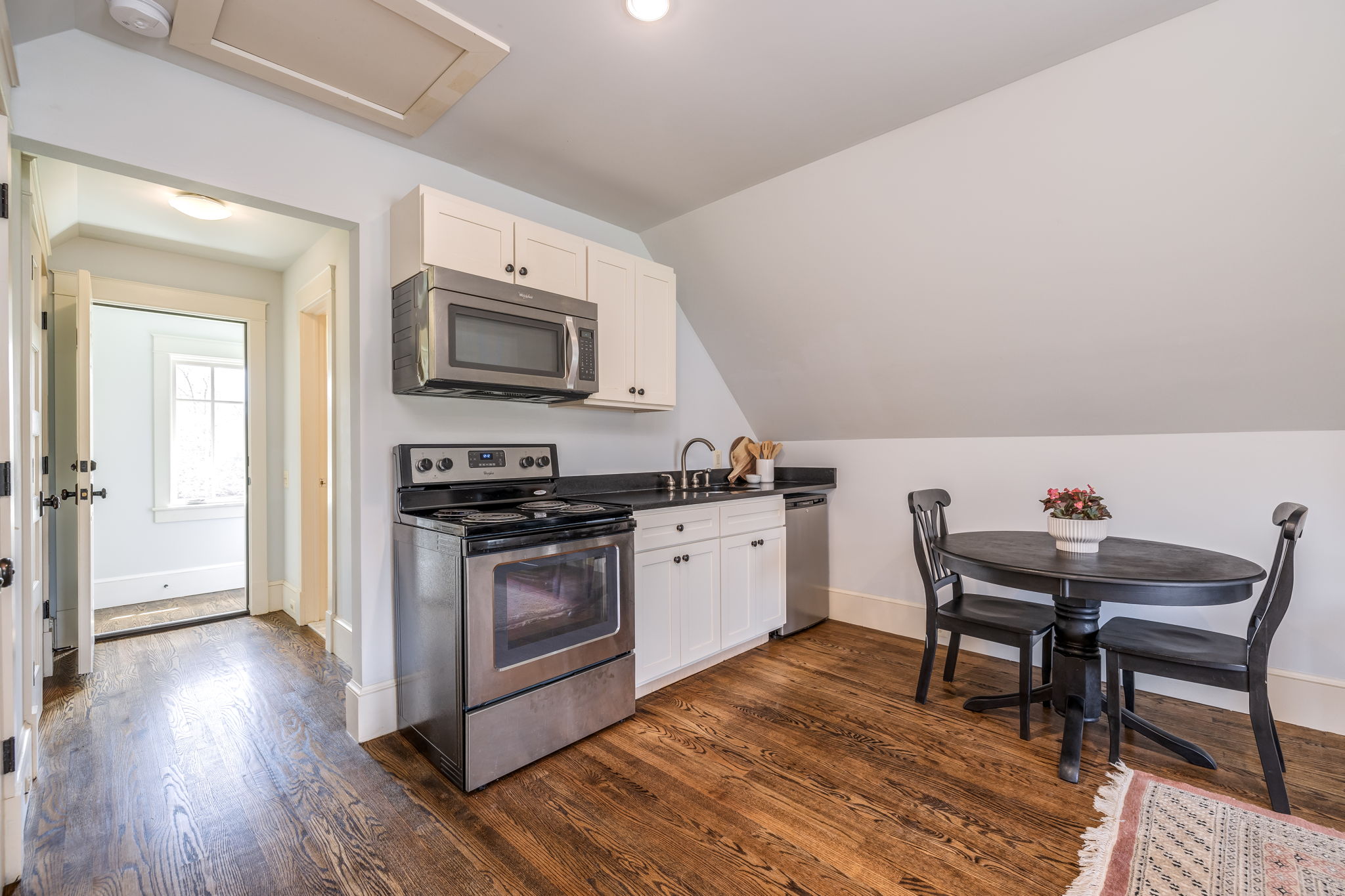 00144_M1A2913_4_5_6_2333 Trott Ave, Vienna, VA 22181 Rebecca Rushforth