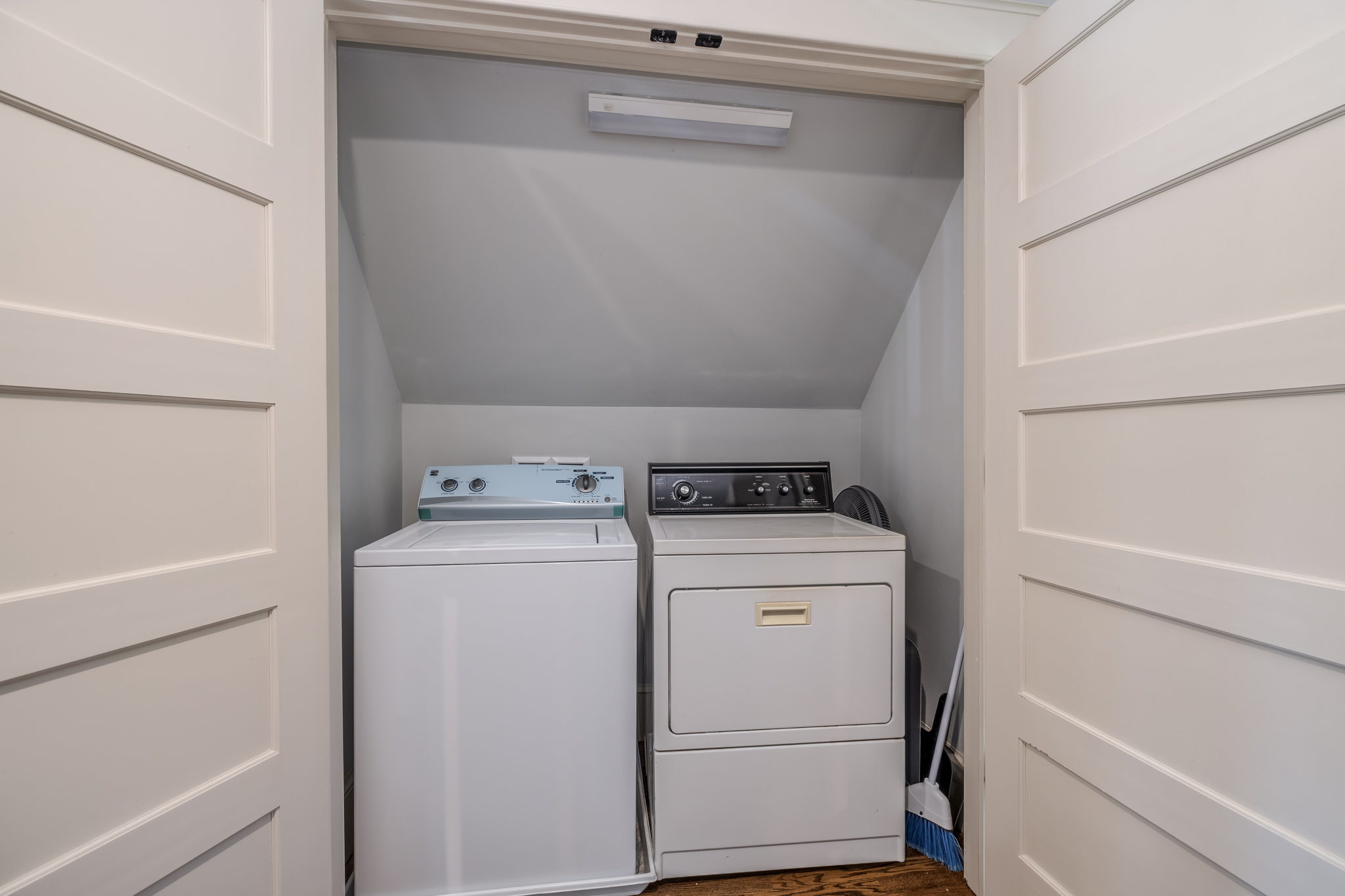 00148_M1A2933_4_5_6_2333 Trott Ave, Vienna, VA 22181 Rebecca Rushforth