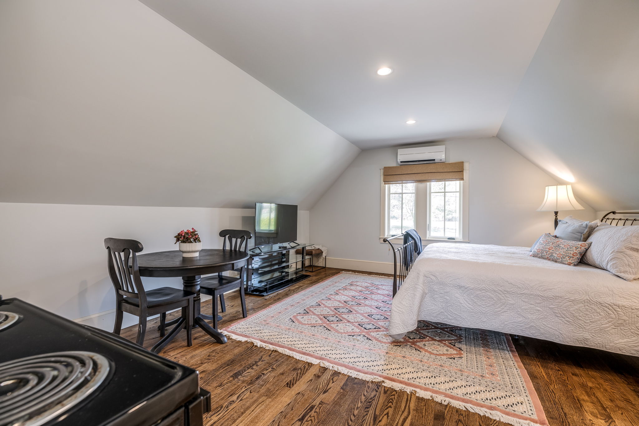 00145_M1A2918_19_20_21_2333 Trott Ave, Vienna, VA 22181 Rebecca Rushforth