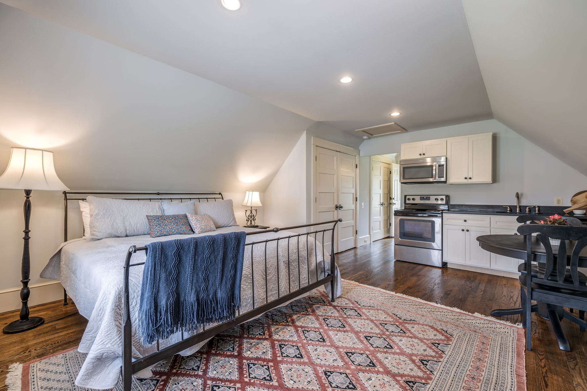 00141_M1A2901_2_3_4_2333 Trott Ave, Vienna, VA 22181 Rebecca Rushforth