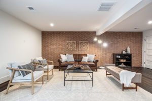 00131_M1A2429_30_31_32_2333 Trott Ave, Vienna, VA 22181 Rebecca Rushforth