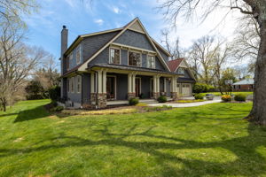 00011_M1A2947_2333 Trott Ave, Vienna, VA 22181 Rebecca Rushforth