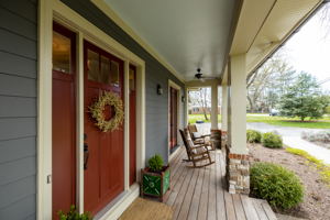 00028_M1A3051_2333 Trott Ave, Vienna, VA 22181 Rebecca Rushforth
