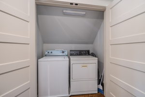 00148_M1A2933_4_5_6_2333 Trott Ave, Vienna, VA 22181 Rebecca Rushforth